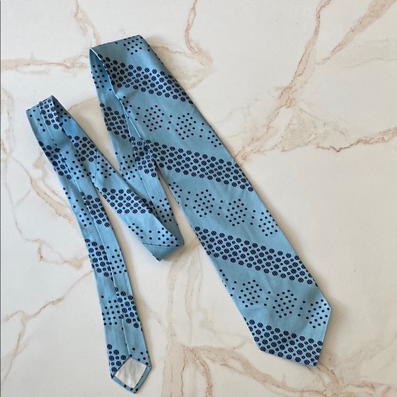 Blue Polka Dot Men's Tie - Picture 1 of 3